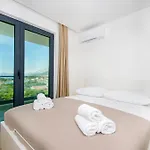 Apartamento Atlantis Lux With Pool Makarska
