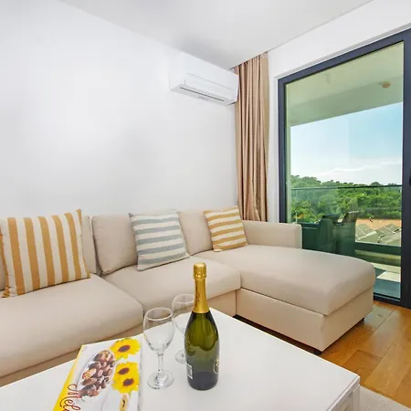 Apartman Atlantis Lux With Pool