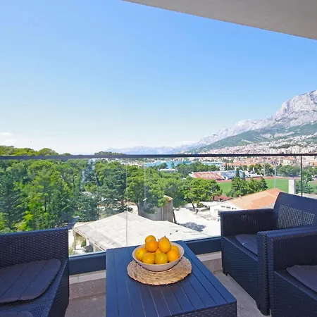 Atlantis Lux With Pool Lägenhet Makarska