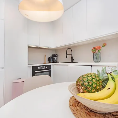 Atlantis Lux With Pool Apartman