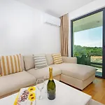 Apartment Atlantis Lux With Pool