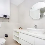 Atlantis Lux With Pool Makarska