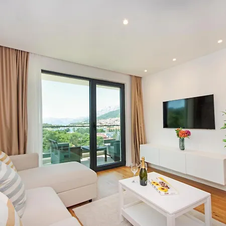 Apartman Atlantis Lux With Pool