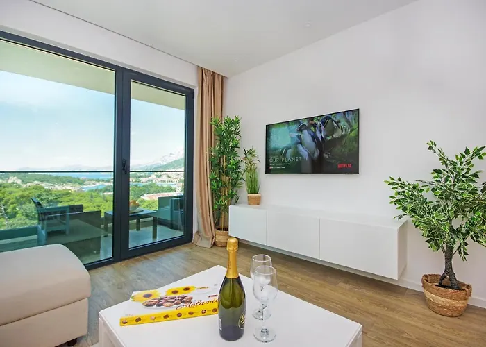 Atlantis Lux With Pool Appartement