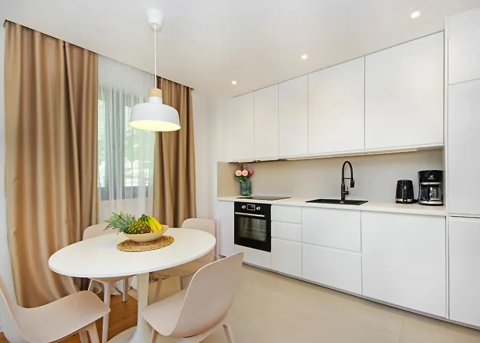 Atlantis Lux With Pool Appartement