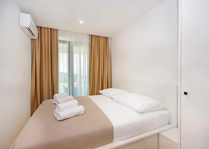 Atlantis Lux With Pool Appartement