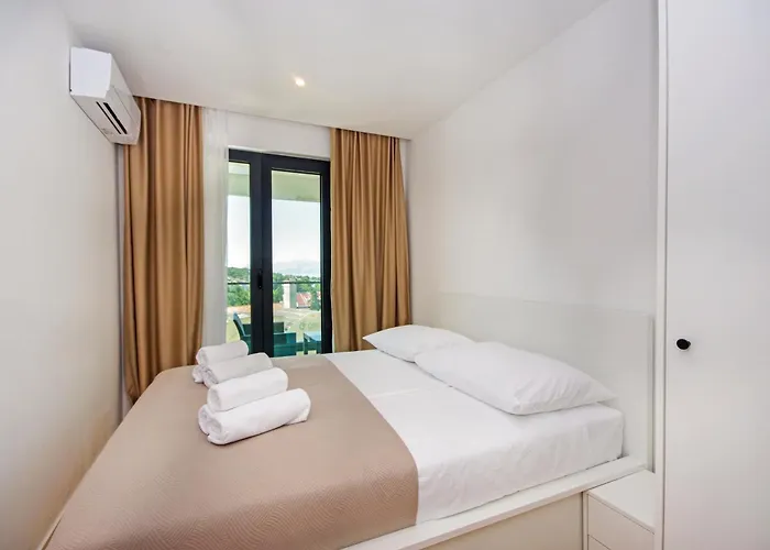 Appartement Atlantis Lux With Pool